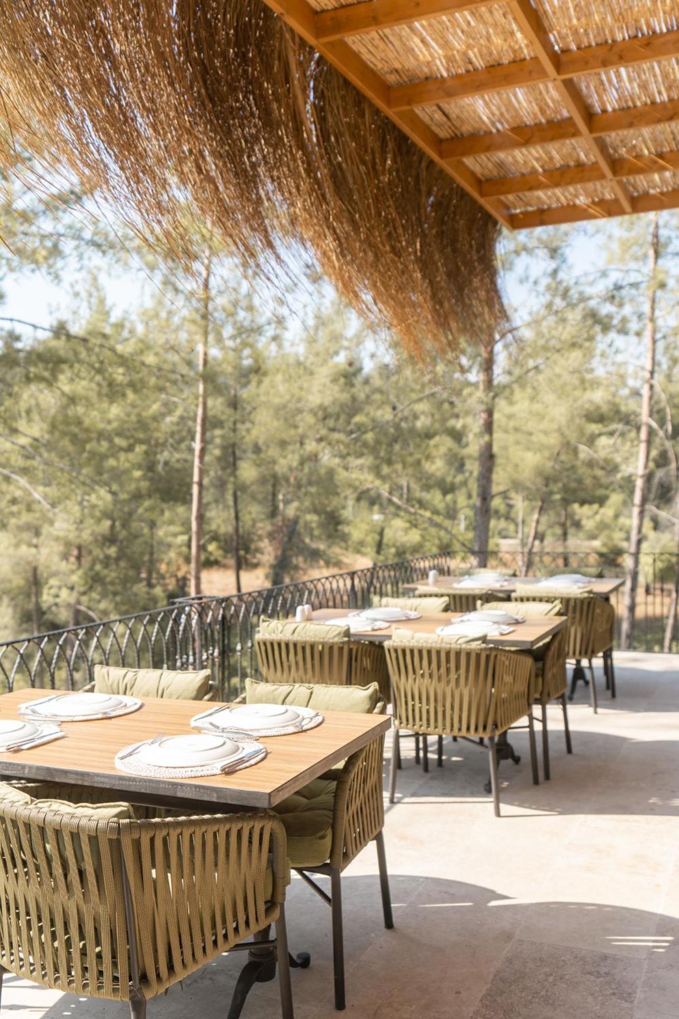 Izz Getaway - Adults Only Hotell Göcek Exteriör bild